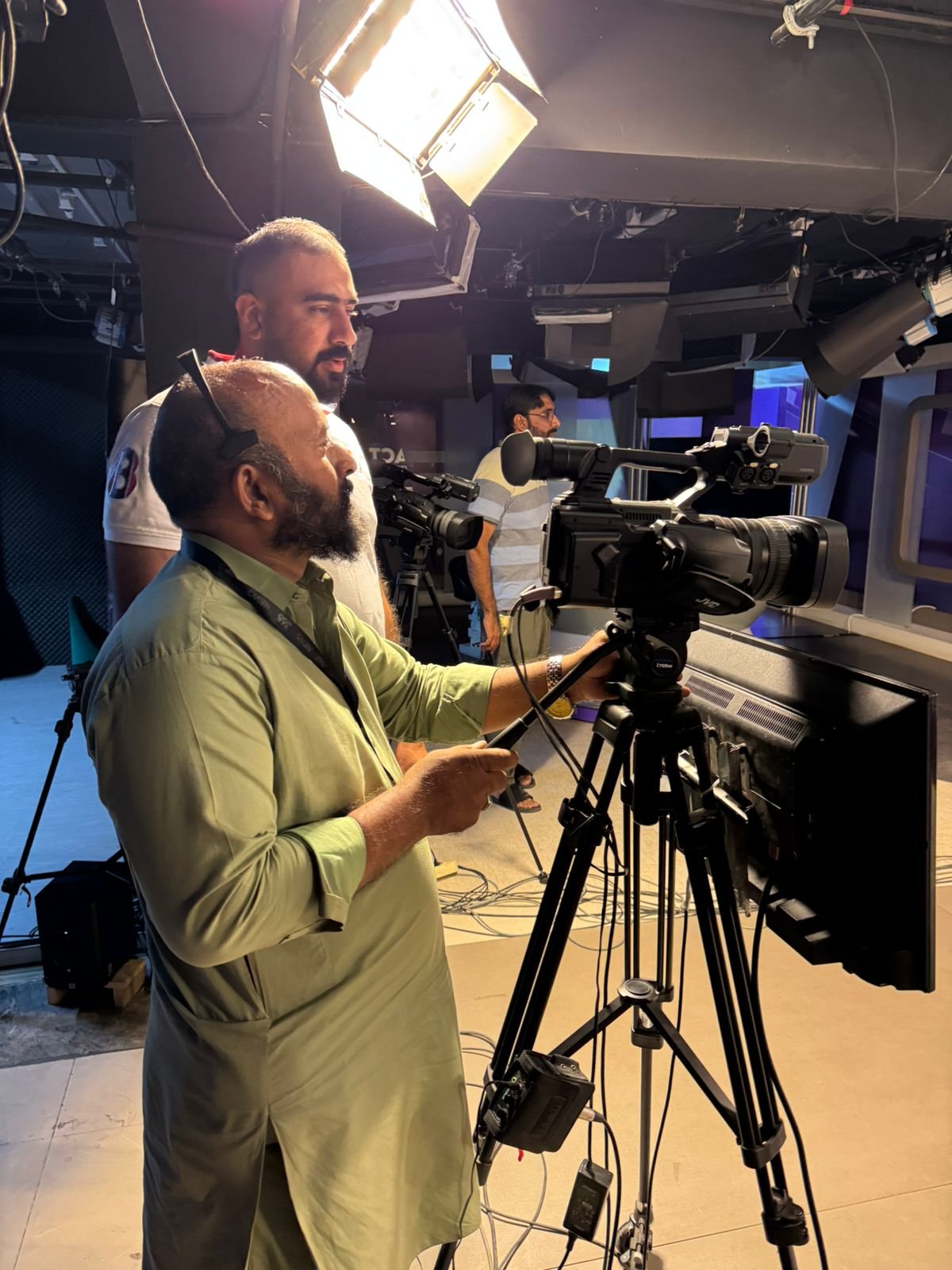 WhatsApp Image 2025-11-22 at 20.04.55_5e554ad7